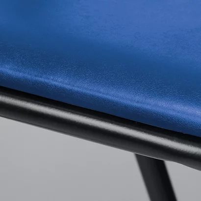 2 Chaises Pliantes Vinyle Bleues 4 2 Chaises Pliantes Vinyle Bleues – Image 4