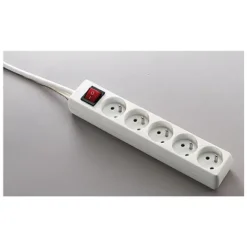 Multiprise 5 Prises Avec Interrupteur - Cordon 1,5 M