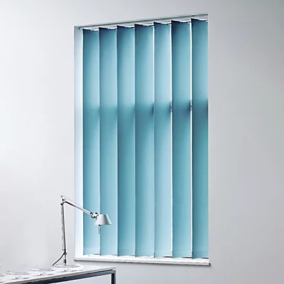 Store à Bandes Verticales Sur Mesure, Lames Largeur 127 Mm En Polyester Occultant Coloris Bleu 1 Store à Bandes Verticales Sur Mesure, Lames Largeur 127 Mm En Polyester Occultant Coloris Bleu