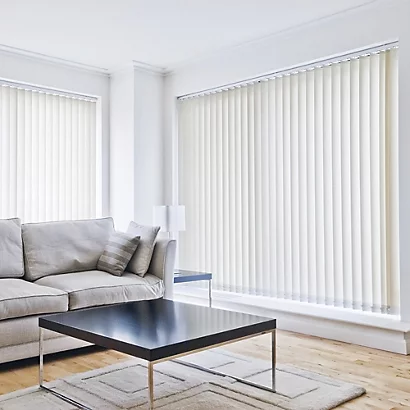 Store à Bandes Verticales Sur Mesure, Lames Largeur 127 Mm En Polyester Tamisant Coloris Beige 1 Store à Bandes Verticales Sur Mesure, Lames Largeur 127 Mm En Polyester Tamisant Coloris Beige